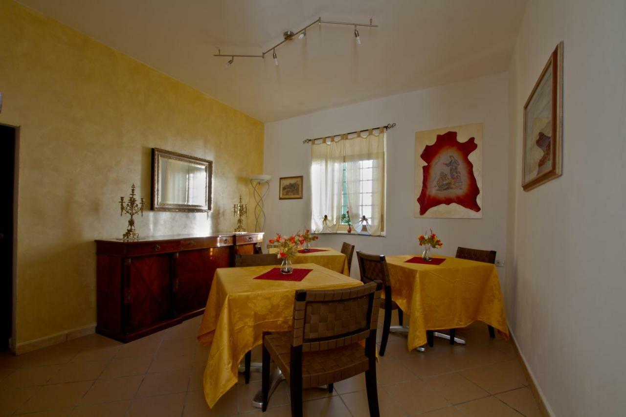 Borgo Della Rocca Bed & Breakfast Montemurlo Exterior foto